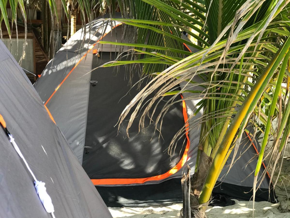 Chavez Eco Beach Camping And Cabanas トゥルム エクステリア 写真