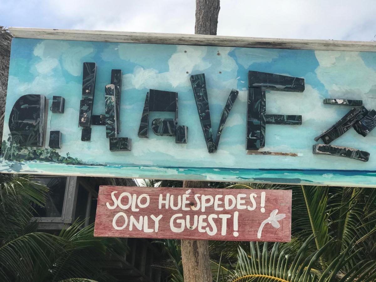 Chavez Eco Beach Camping And Cabanas トゥルム エクステリア 写真