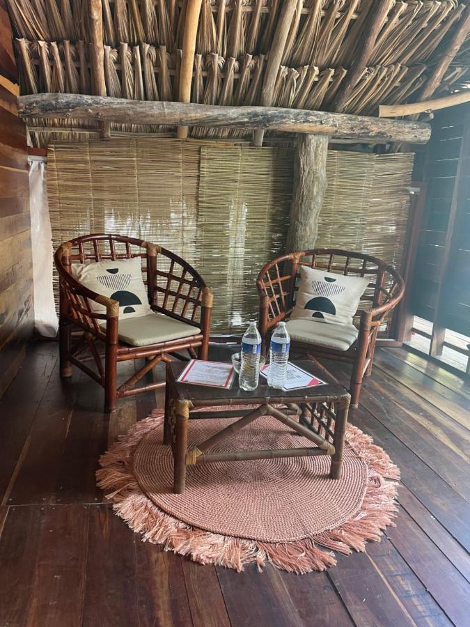 Chavez Eco Beach Camping And Cabanas トゥルム エクステリア 写真